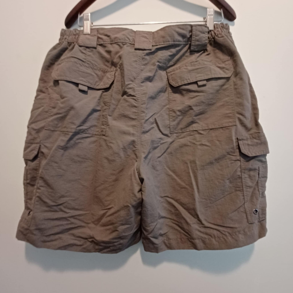 REEL LEGENDS Men’s Size Large Grey Nylon Performance Shorts Cargo Fishing - Picture 2 of 8